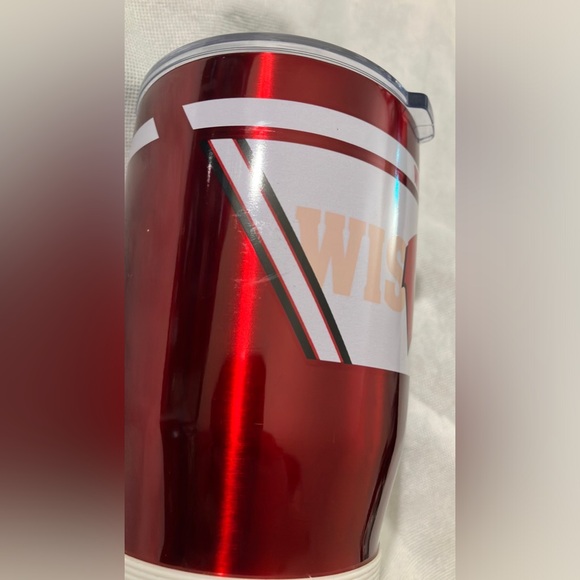 30oz  Ultra Tumbler Wisconsin - Picture 3 of 16